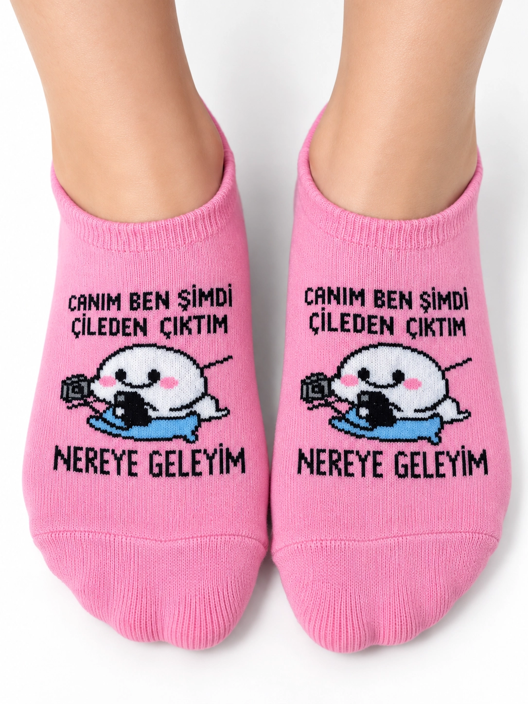 Sevimli Yazılı Çorap