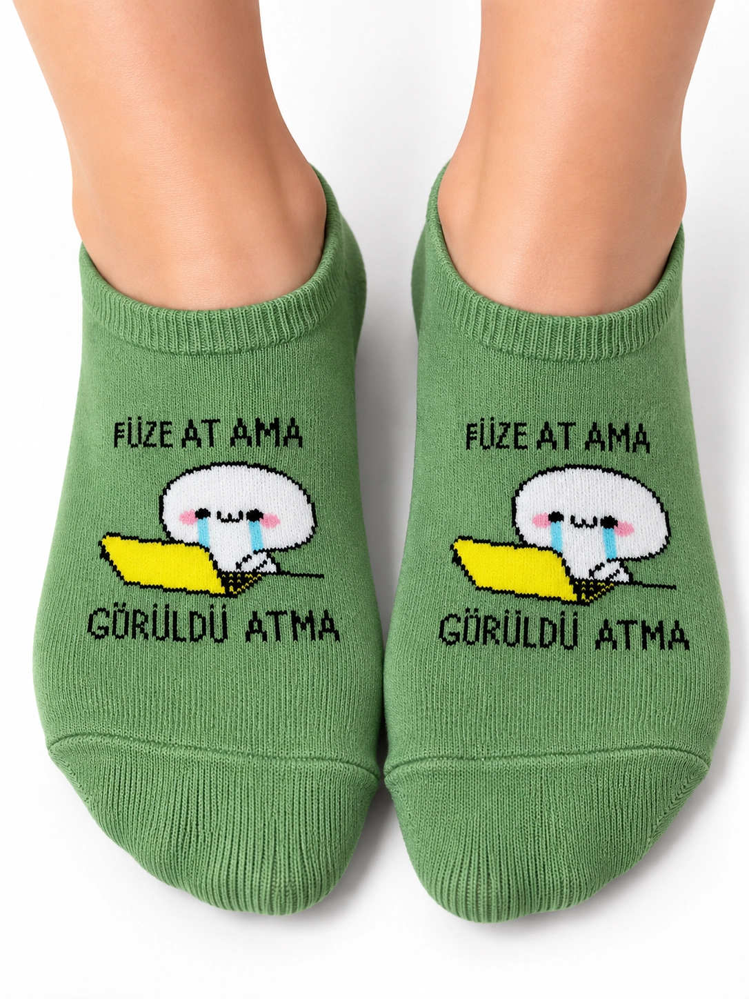 Sevimli Yazılı Çorap