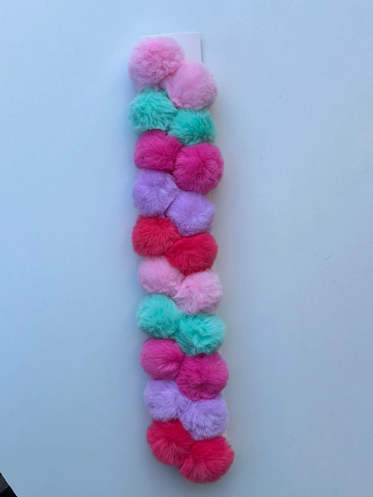 Peluş Ponpon Pens Toka Kartı Korumalı