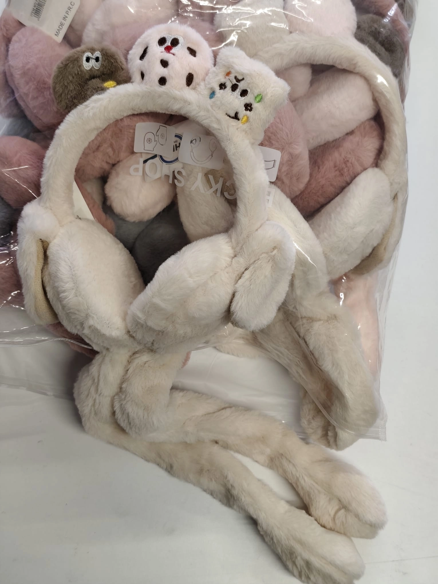 Figürlü Basmalı Peluş Kulaklık