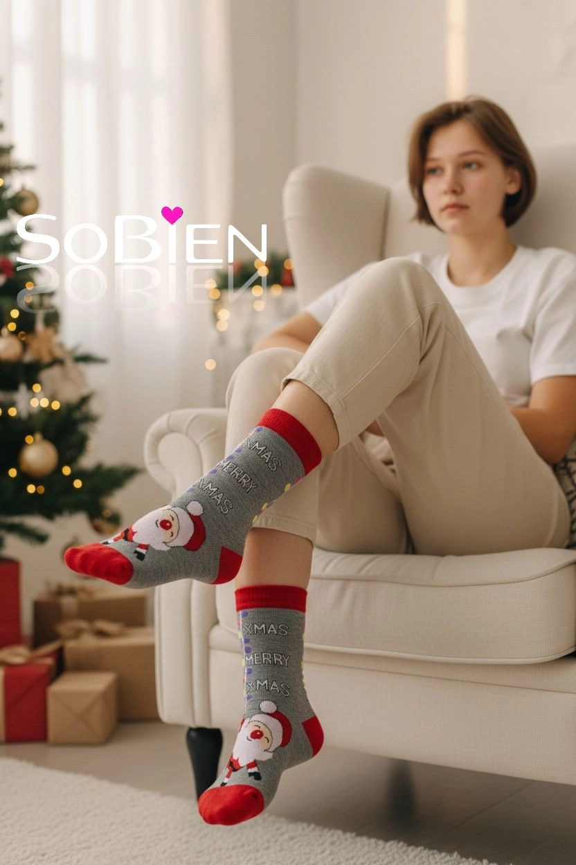 Yılbaşı Temalı Işıklı Görsel Çorap
