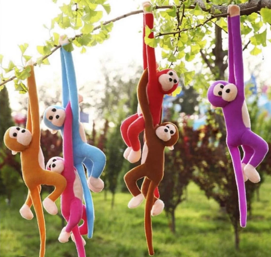 Peluş Elleri Yapışan Maymun