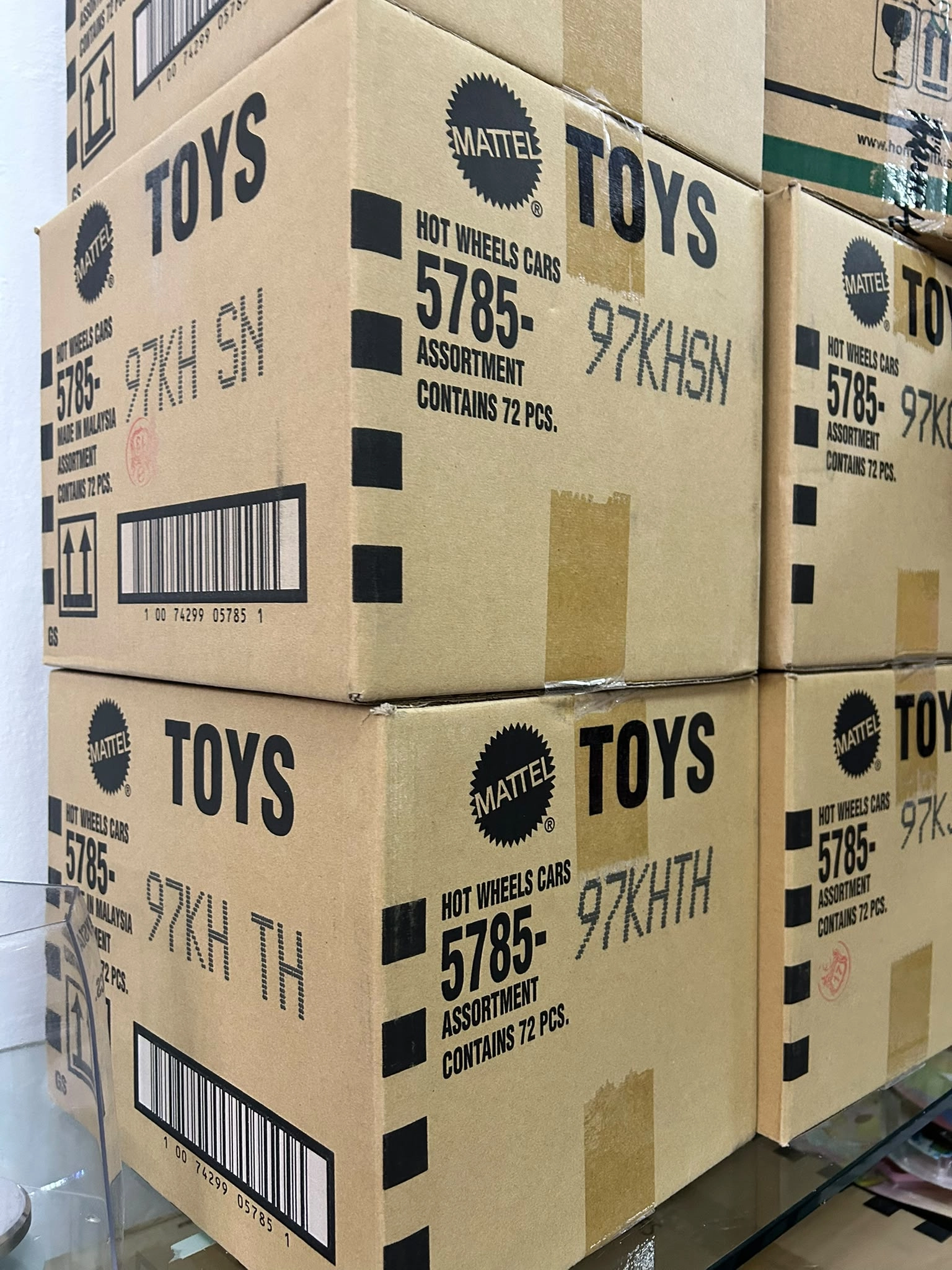 Regular Hot Wheels Standart Koli 72 li 