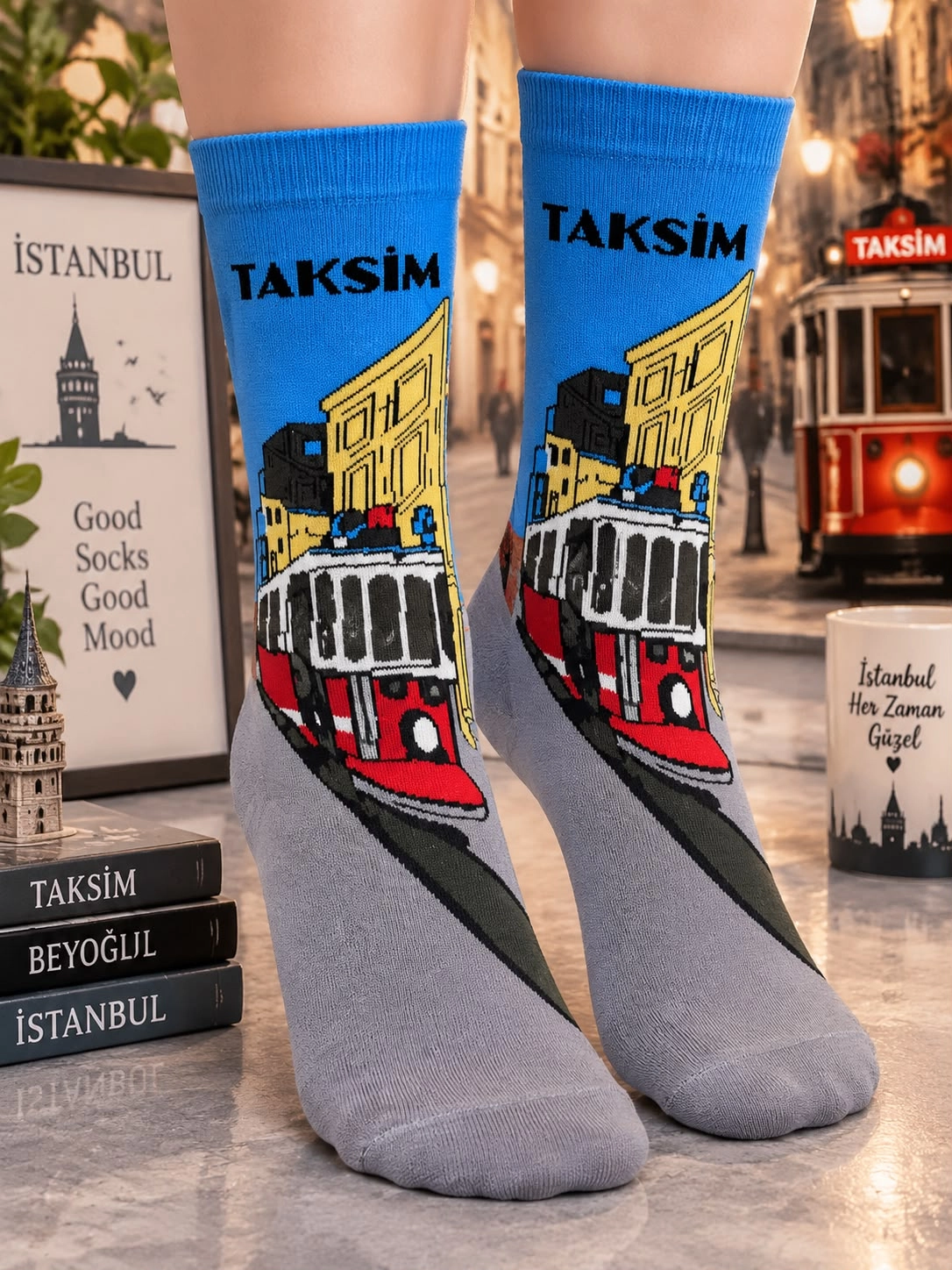 Taksim Tramvay Figürlü Çorap